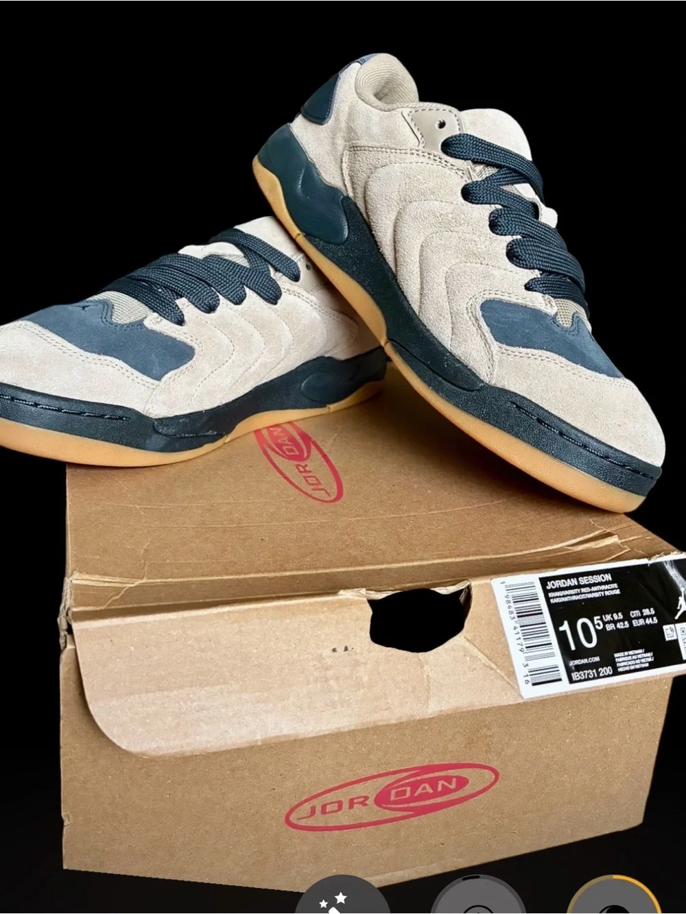 Jordan Session Athletic Lace-Up Low Top Khaki/Anthracite/Gum Sz 10.5 men NEW